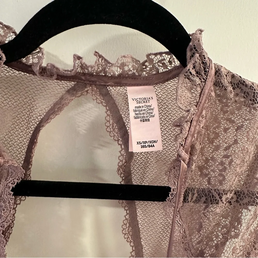 Victoria's Secret One Piece Lingerie Lace Teddy Bodysuit in Mauve